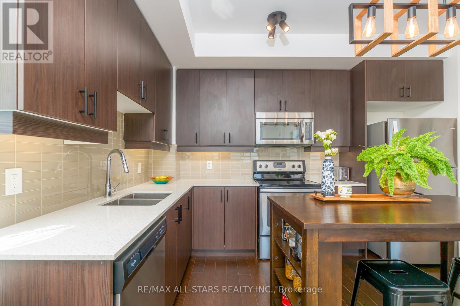 911 - 9582 Markham Road, Markham, Ontario  L6E 0T4 - Photo 6 - N12417737