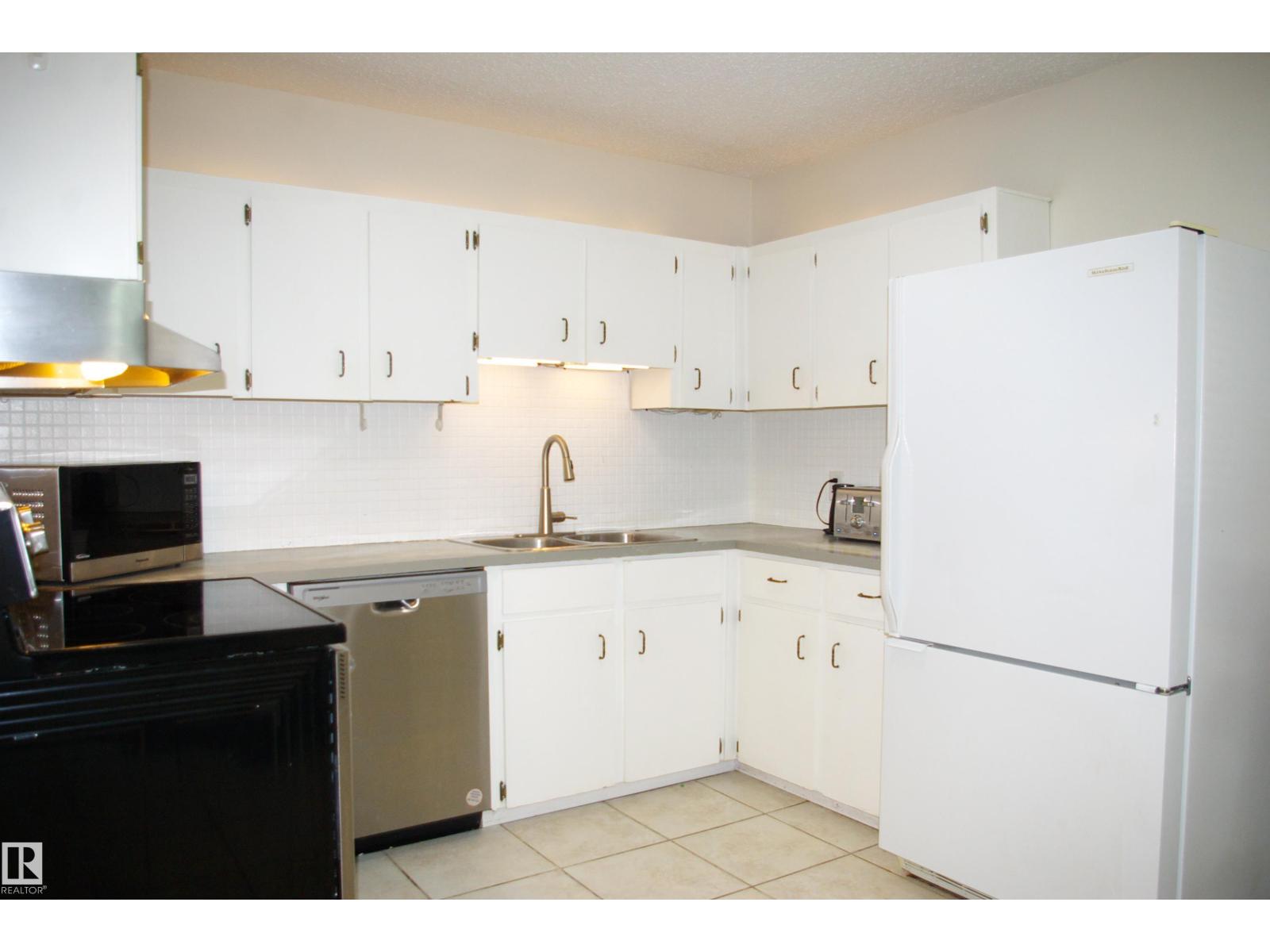 30 Greenfield Es, St. Albert, Alberta  T8N 2G2 - Photo 10 - E4458578