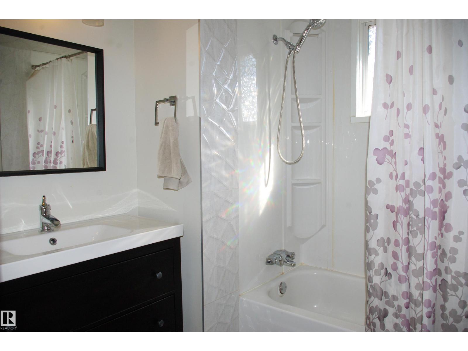 30 Greenfield Es, St. Albert, Alberta  T8N 2G2 - Photo 17 - E4458578