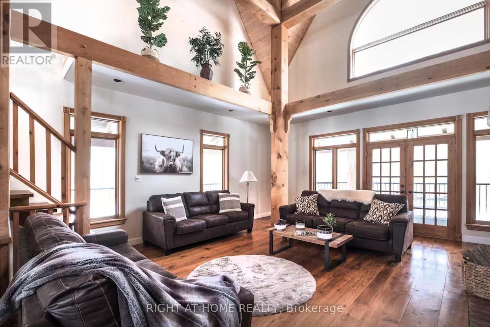 4350 26 Highway, Springwater, Ontario  L0L 1Y0 - Photo 12 - S12413080