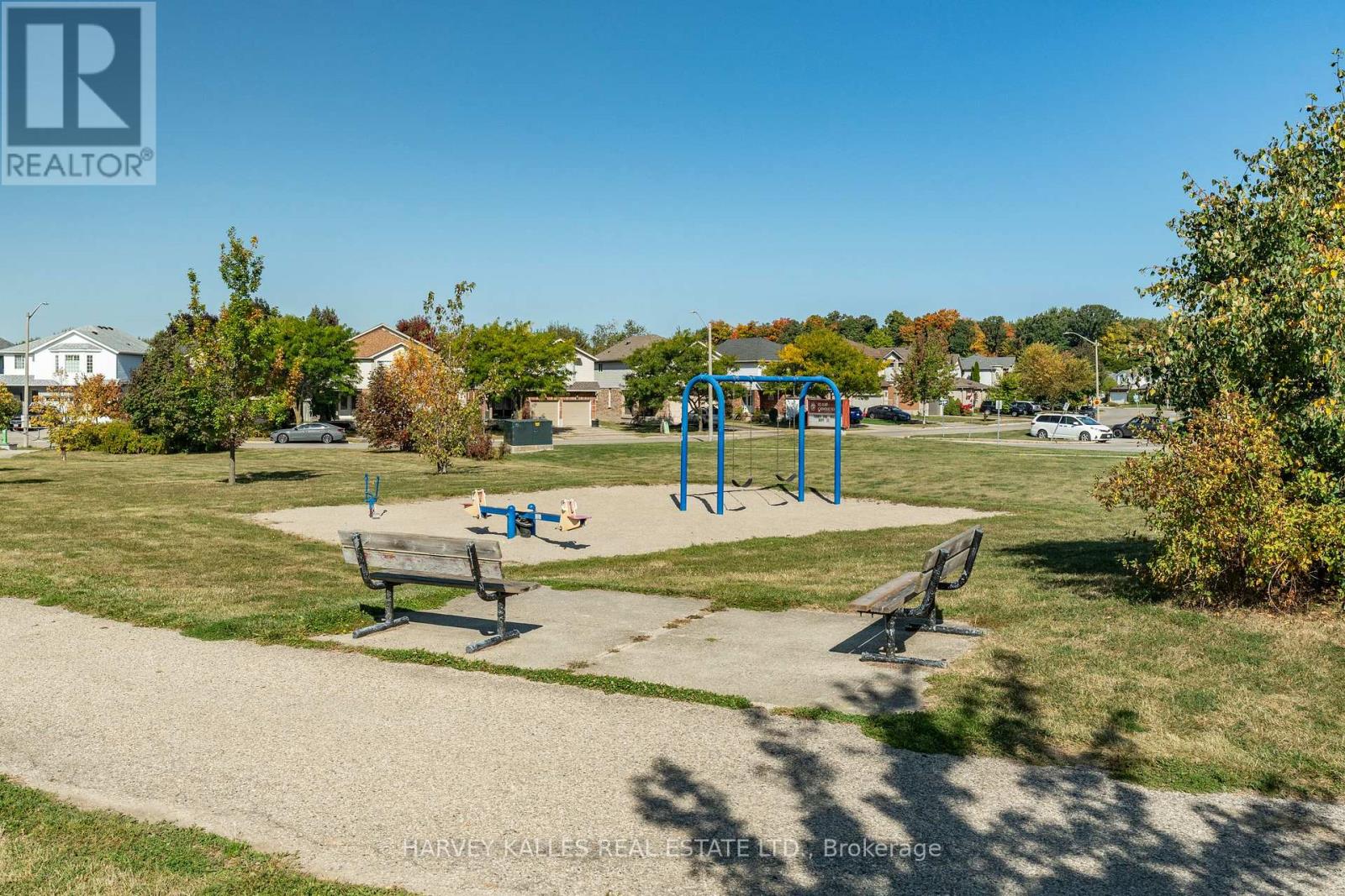 573 Windjammer Way, Waterloo, Ontario  N2K 3Z5 - Photo 47 - X12417719