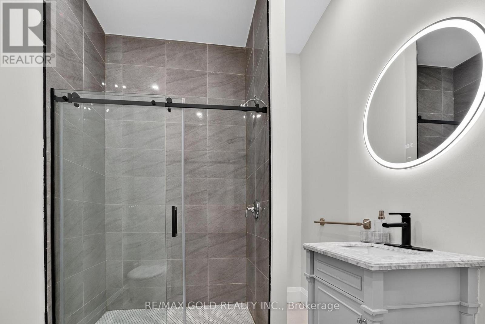 3 Wardrope Avenue, Hamilton, Ontario  L8G 1R9 - Photo 28 - X12417720