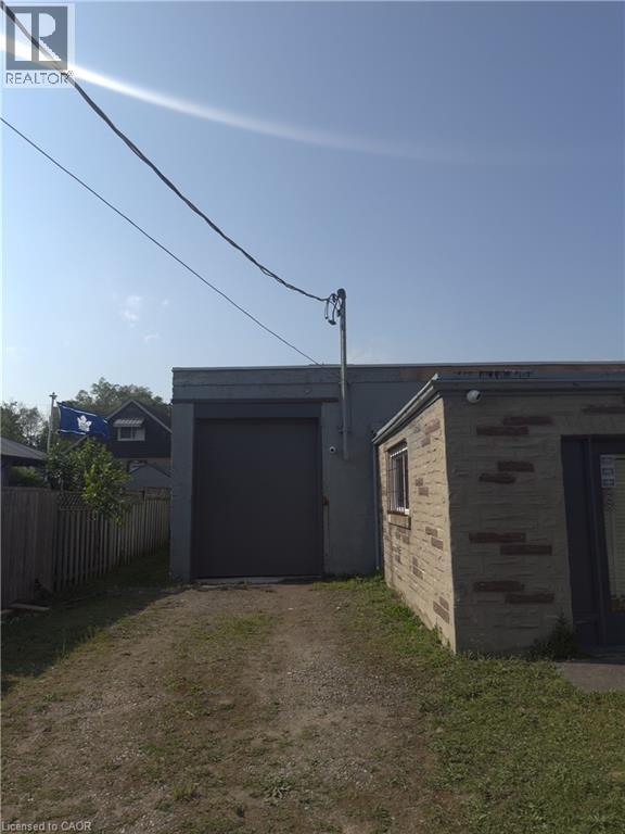 8 Munch Avenue, Cambridge, Ontario  N1R 1A2 - Photo 1 - 40771919