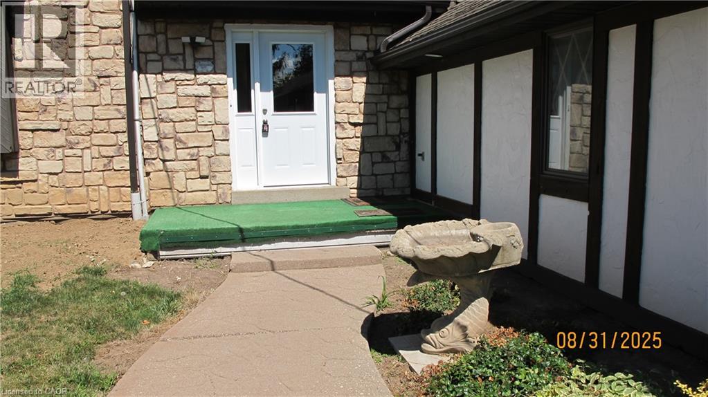580 3rd Road E, Hamilton, Ontario  L8J 2Y1 - Photo 28 - 40764967