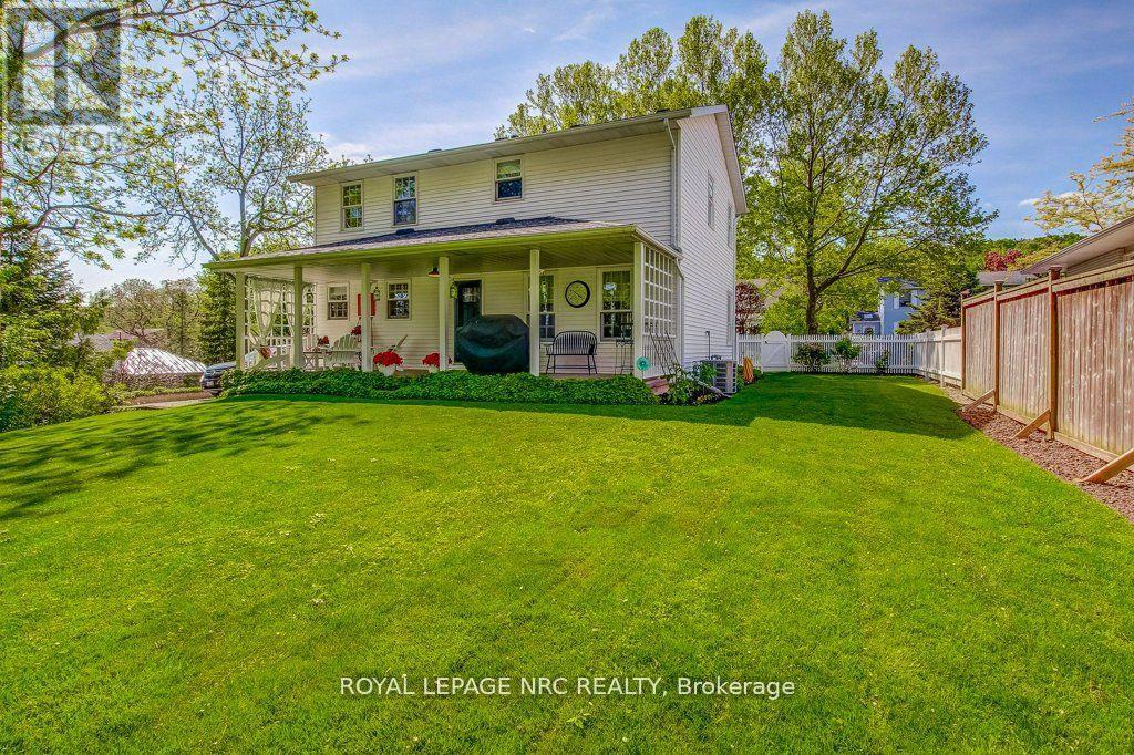 20 Dumfries Street, Niagara-On-The-Lake, Ontario  L0S 1J0 - Photo 35 - X12373291