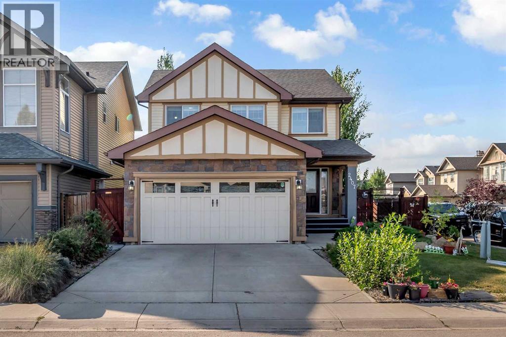 2407 Kingsland View SE, Airdrie, Alberta