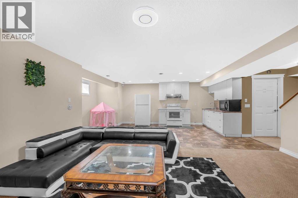 2407 Kingsland View Se, Airdrie, Alberta  T4A 0A5 - Photo 39 - A2256968