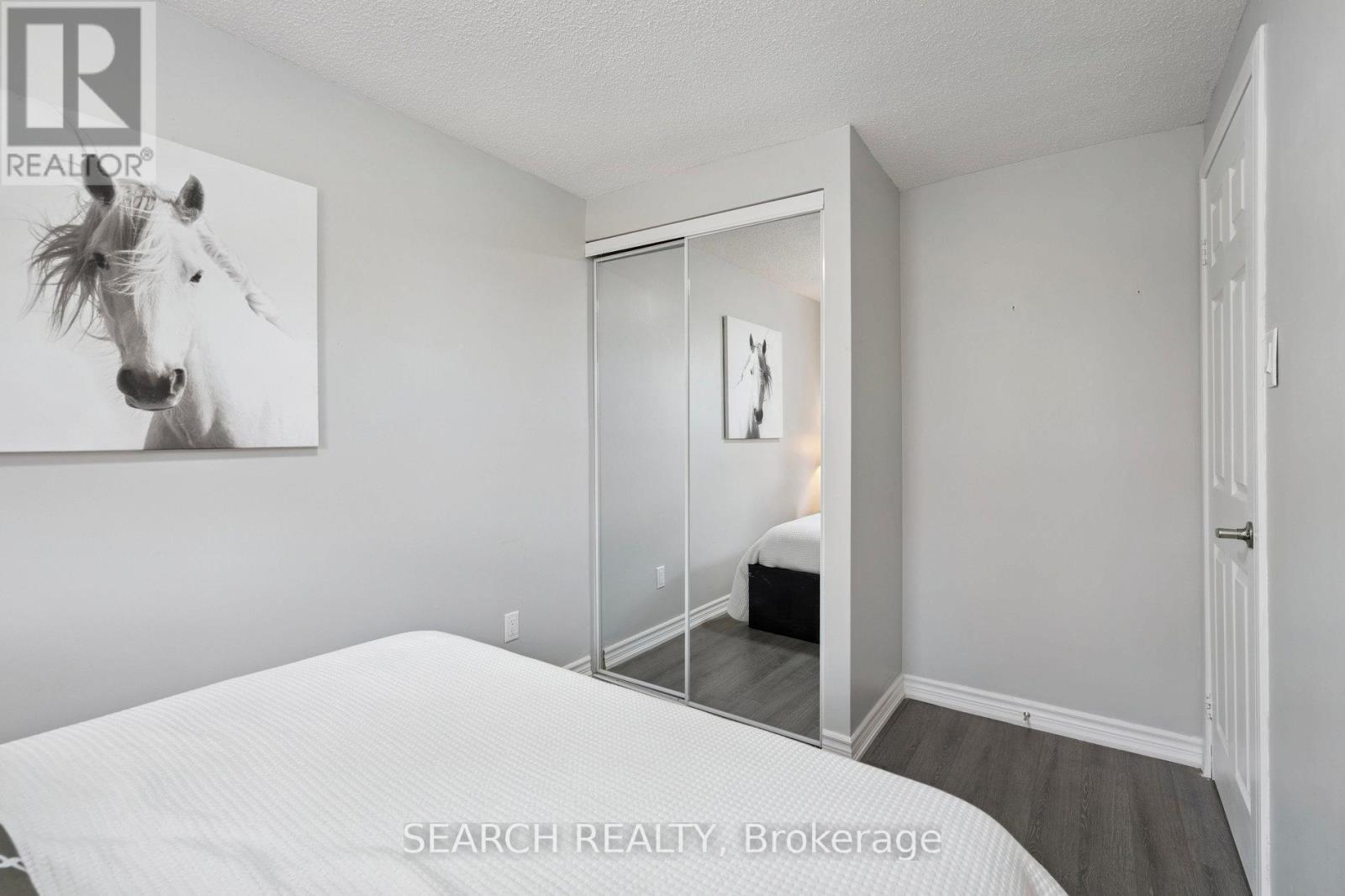 15 Hector Court, Brampton, Ontario  L6S 1P1 - Photo 19 - W12408506