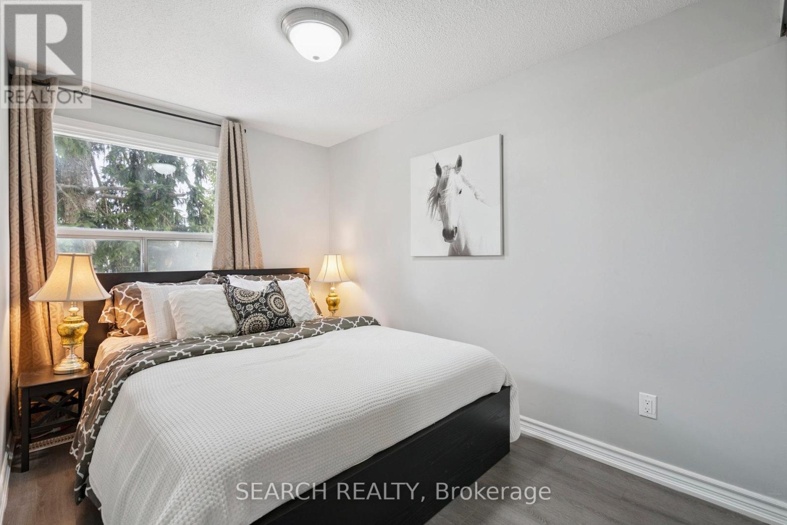 15 Hector Court, Brampton, Ontario  L6S 1P1 - Photo 18 - W12408506
