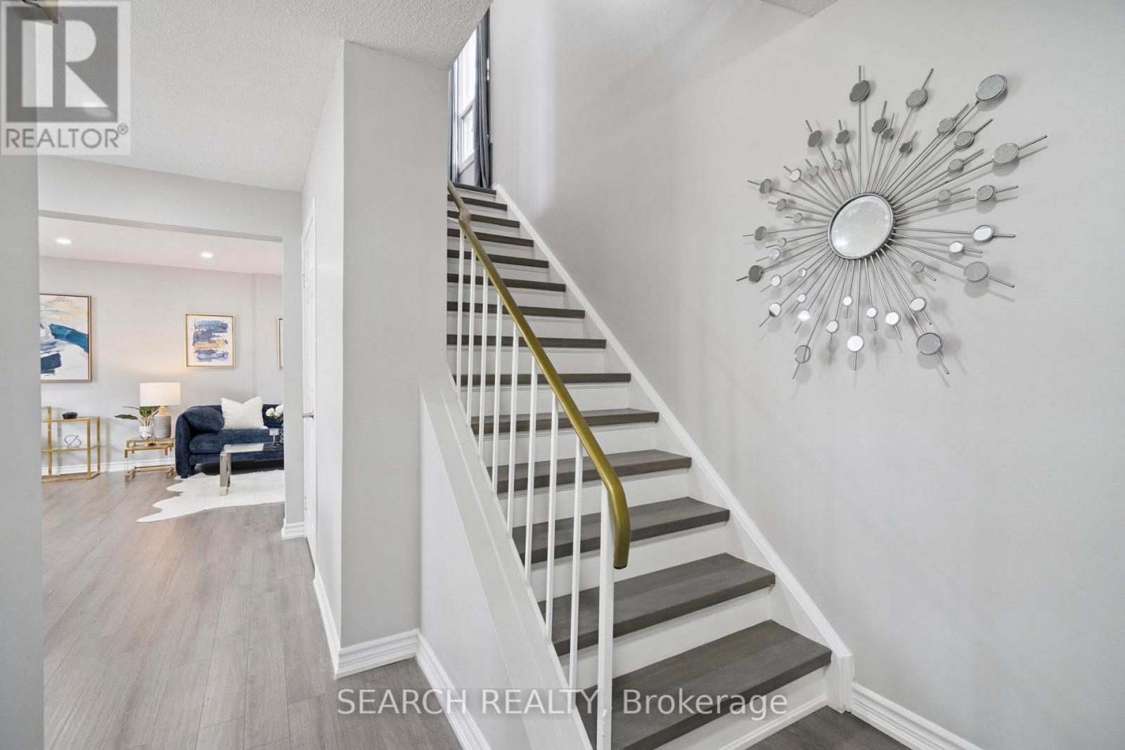 15 Hector Court, Brampton, Ontario  L6S 1P1 - Photo 22 - W12408506