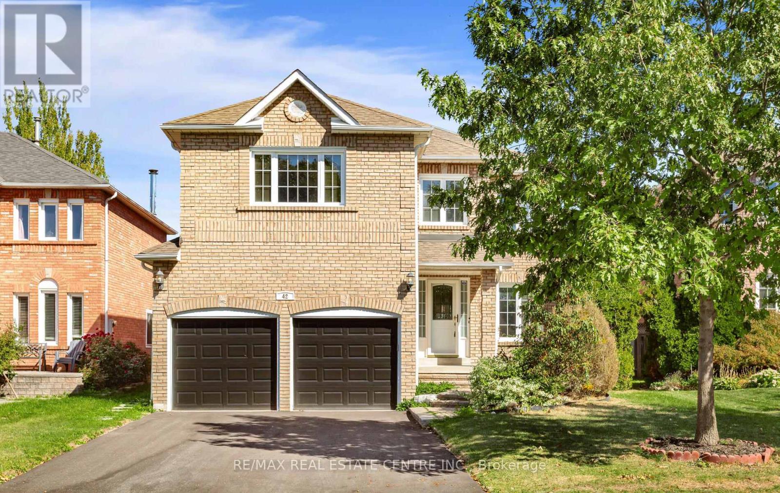 42 Howes Street, Ajax, Ontario  L1T 3V5 - Photo 2 - E12416649