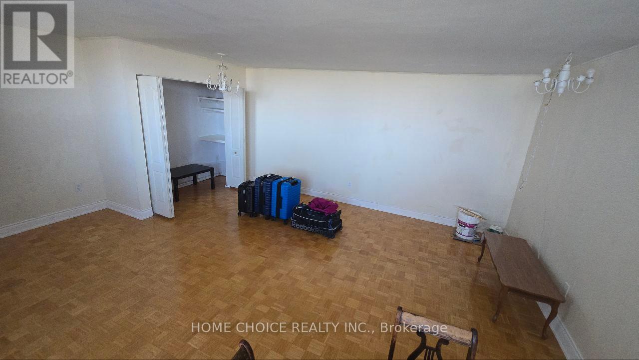 921 - 3460 Keele Street W, Toronto, Ontario  M3J 1L9 - Photo 13 - W12417774