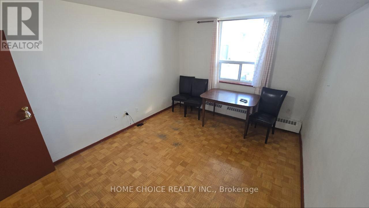 921 - 3460 Keele Street W, Toronto, Ontario  M3J 1L9 - Photo 23 - W12417774