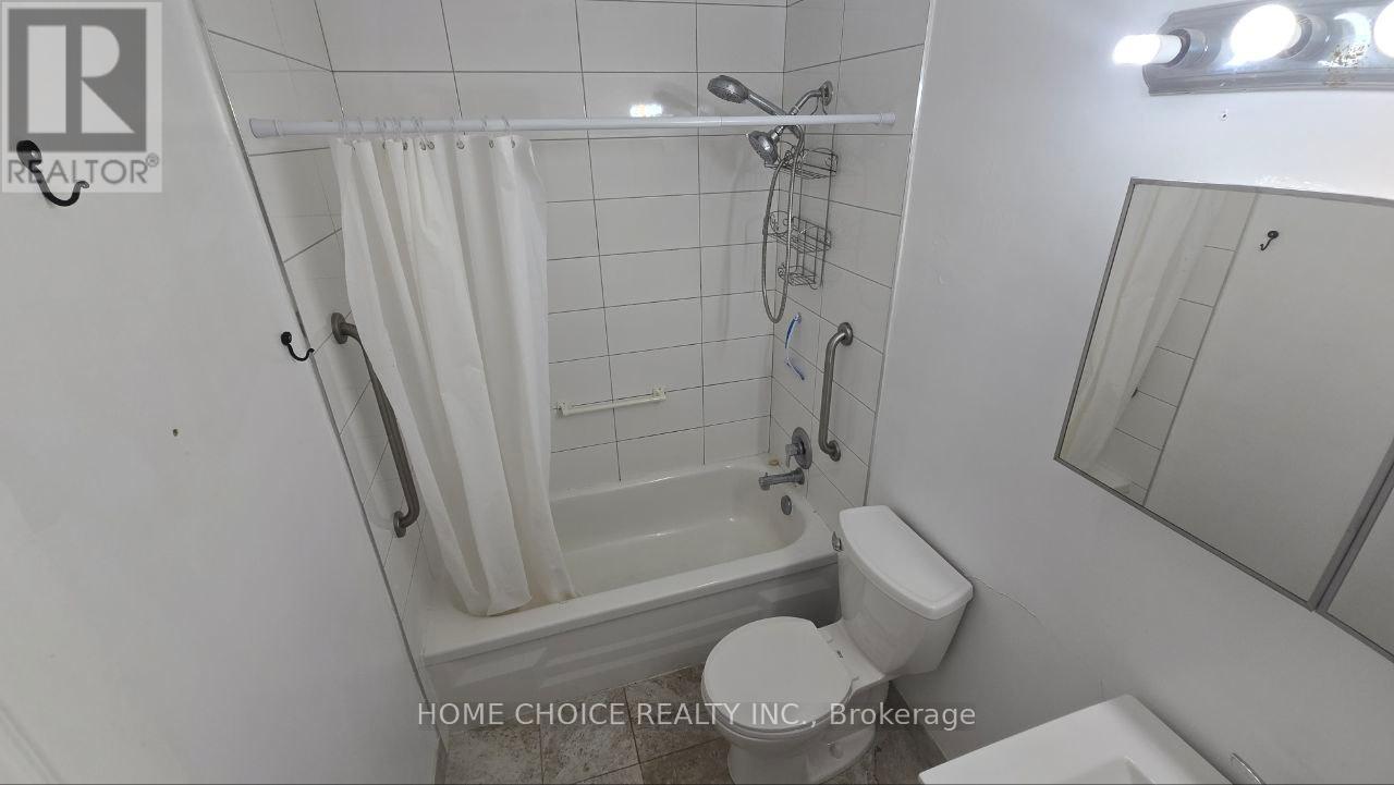 921 - 3460 Keele Street W, Toronto, Ontario  M3J 1L9 - Photo 26 - W12417774