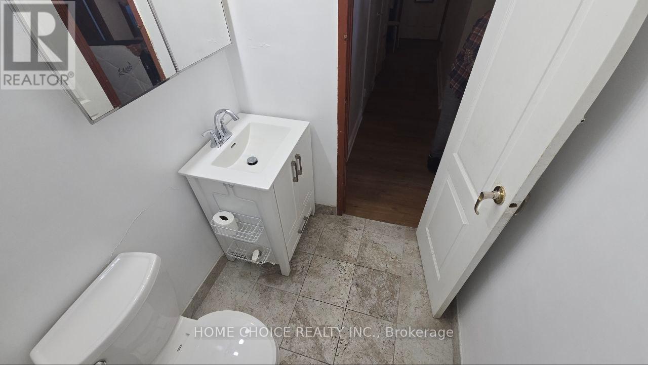 921 - 3460 Keele Street W, Toronto, Ontario  M3J 1L9 - Photo 27 - W12417774