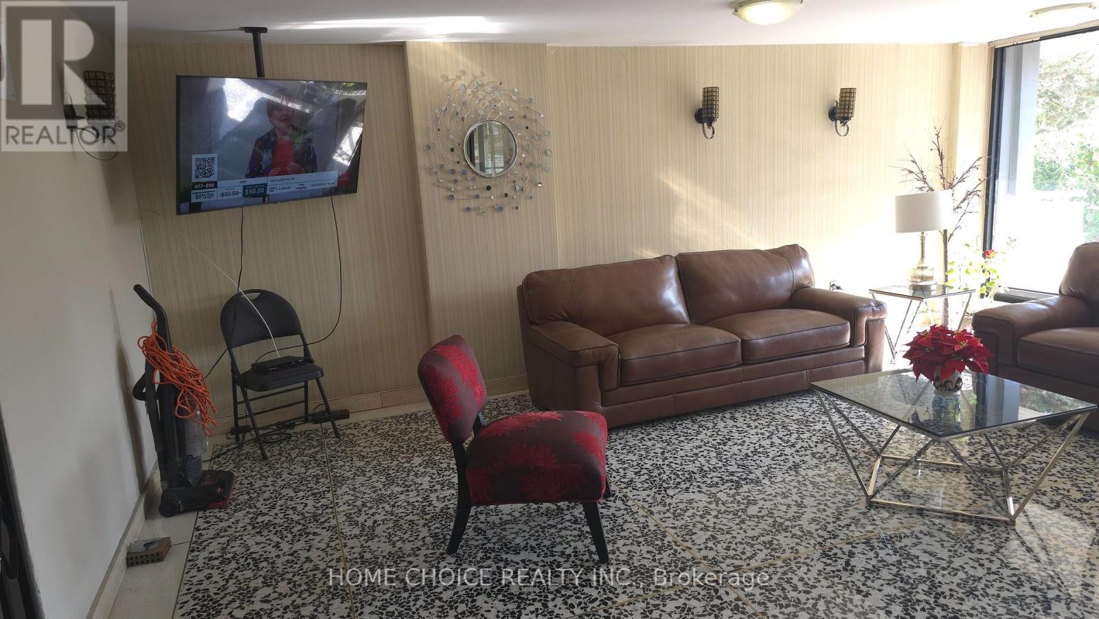 921 - 3460 Keele Street W, Toronto, Ontario  M3J 1L9 - Photo 32 - W12417774
