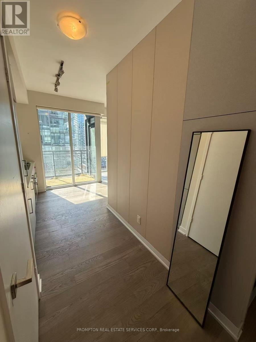 1607 - 17 Dundonald Street, Toronto, Ontario  M4Y 1K3 - Photo 10 - C12414391