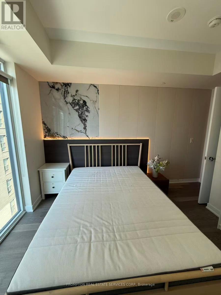 1607 - 17 Dundonald Street, Toronto, Ontario  M4Y 1K3 - Photo 13 - C12414391