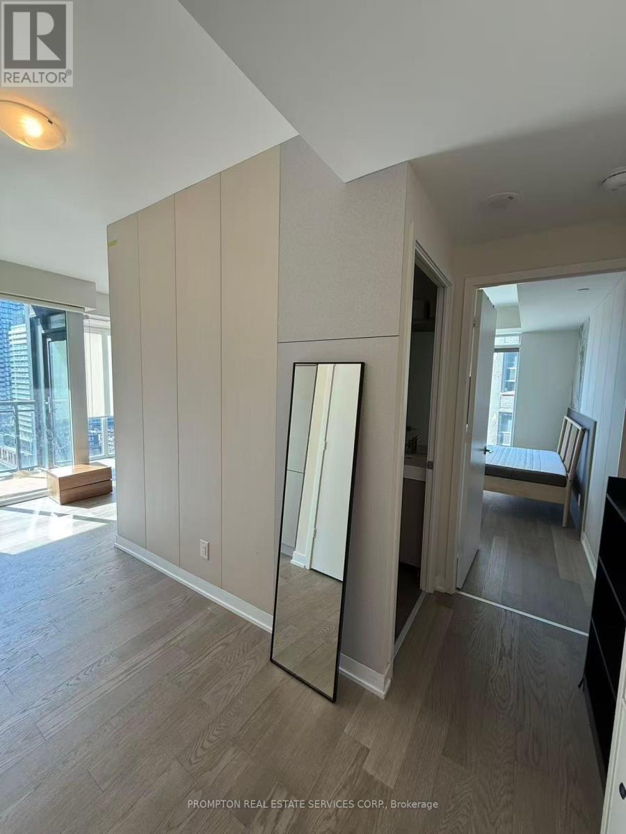 1607 - 17 Dundonald Street, Toronto, Ontario  M4Y 1K3 - Photo 14 - C12414391