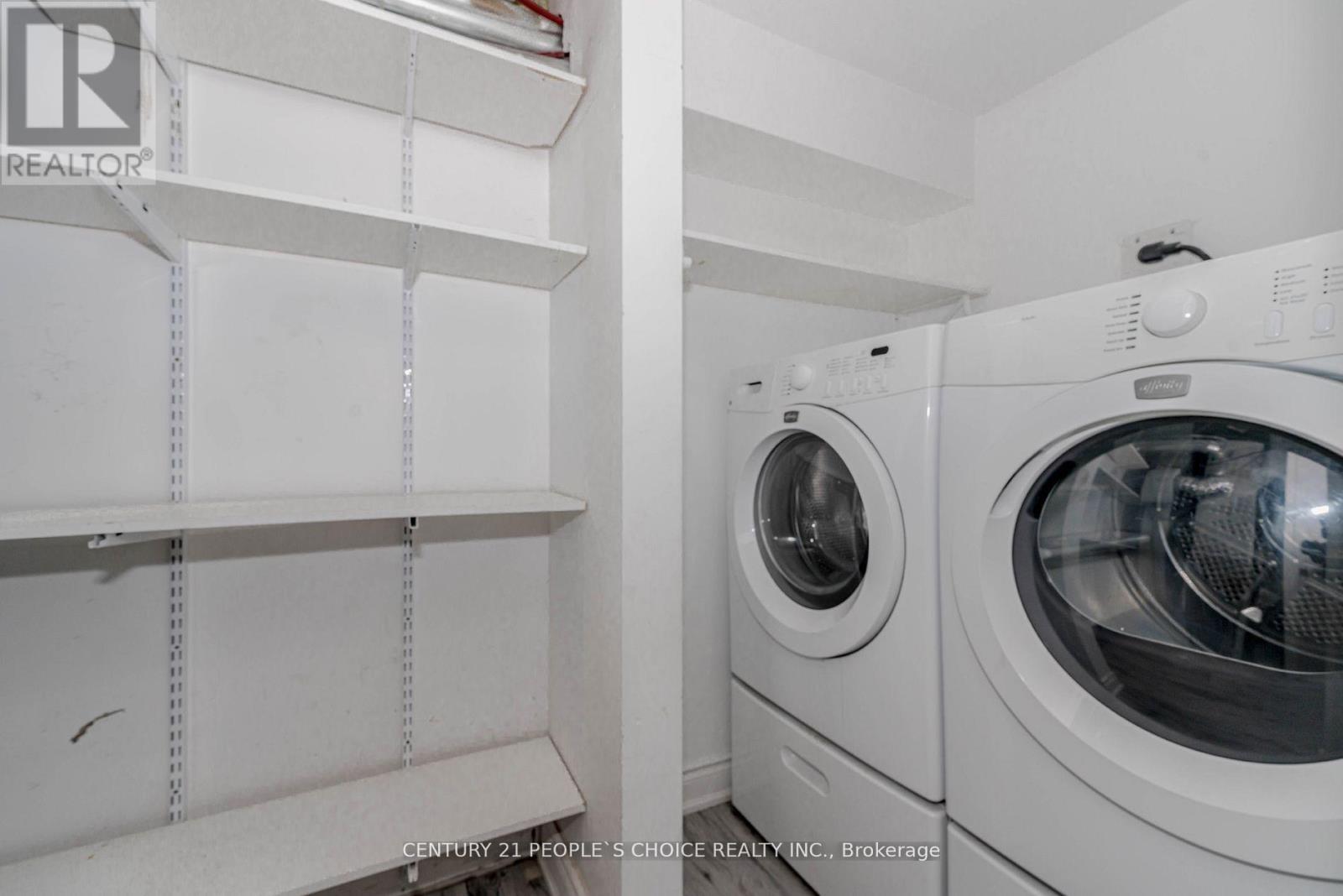 Bsmt - 29 Jessop Drive, Brampton, Ontario  L7A 3M8 - Photo 11 - W12417777