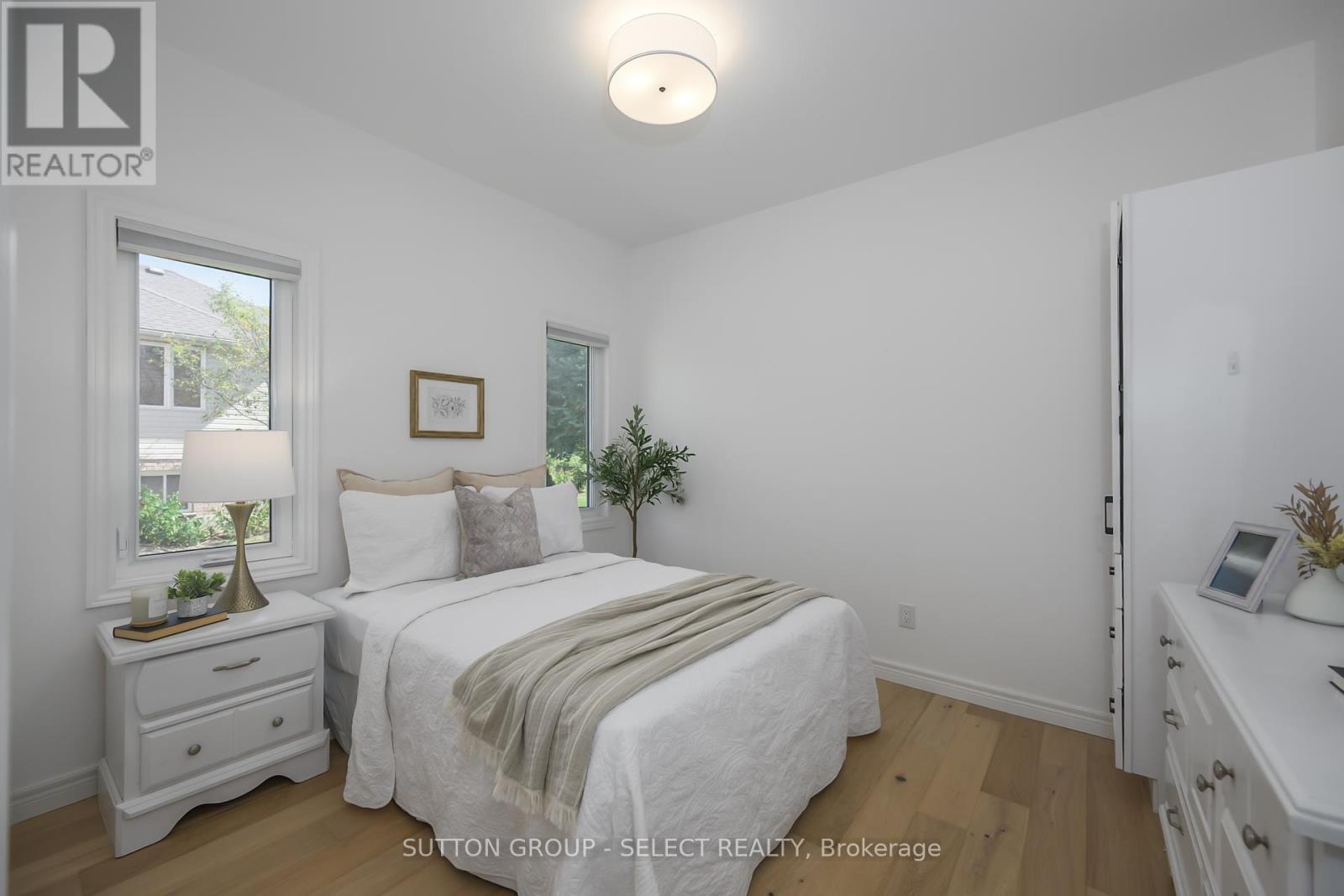 8663 Parkhouse Drive, Strathroy-Caradoc, Ontario  N0L 1W0 - Photo 20 - X12417792