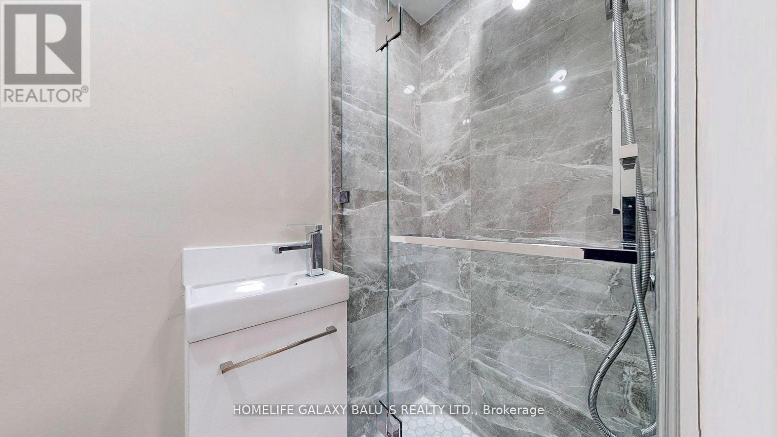 273 Dumfries Avenue, Kitchener, Ontario  N2H 2E7 - Photo 28 - X12417780