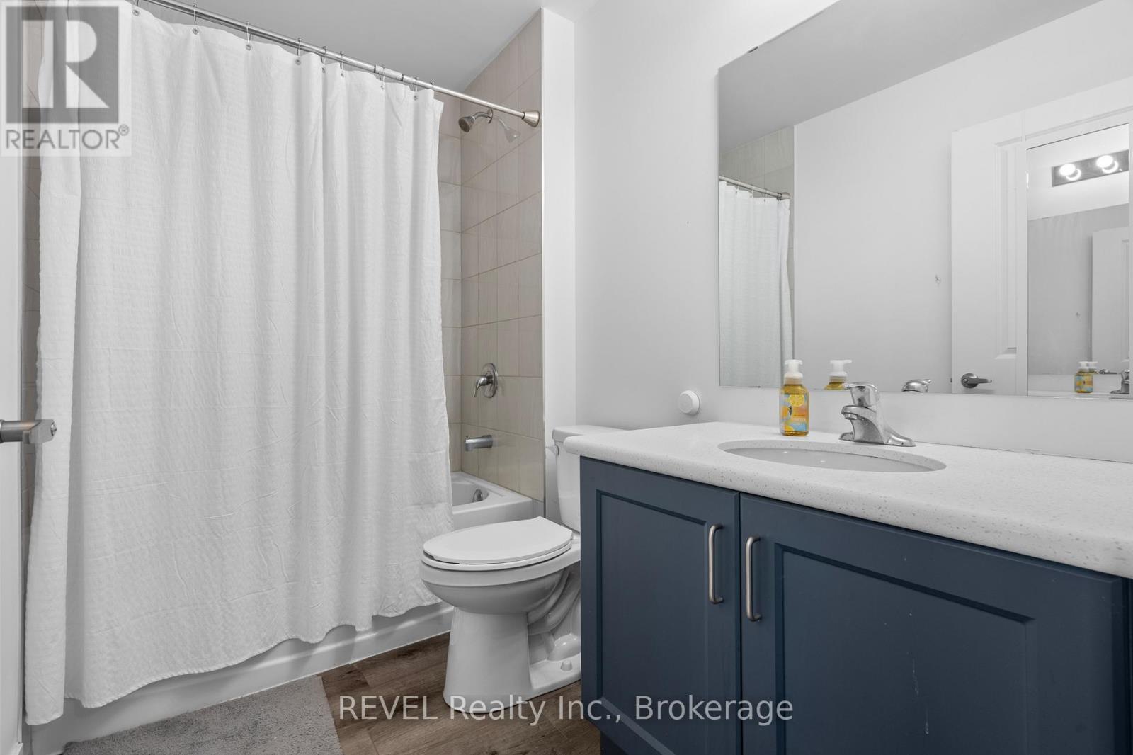 522 - 5055 Greenlane Road, Lincoln, Ontario  L3J 2J3 - Photo 13 - X12417789