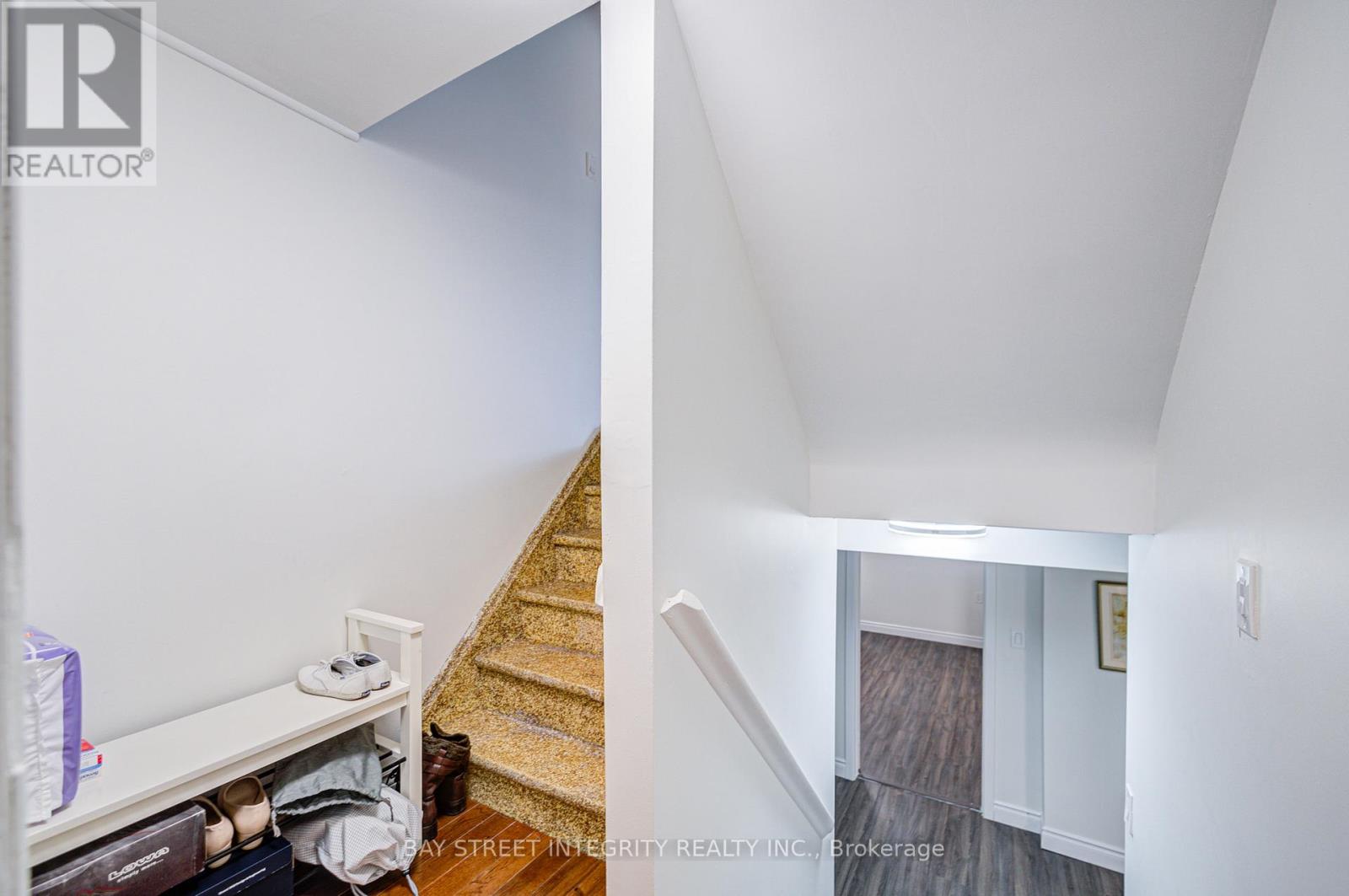 108 Bowhill Crescent, Toronto, Ontario  M2J 3S2 - Photo 22 - C12310056