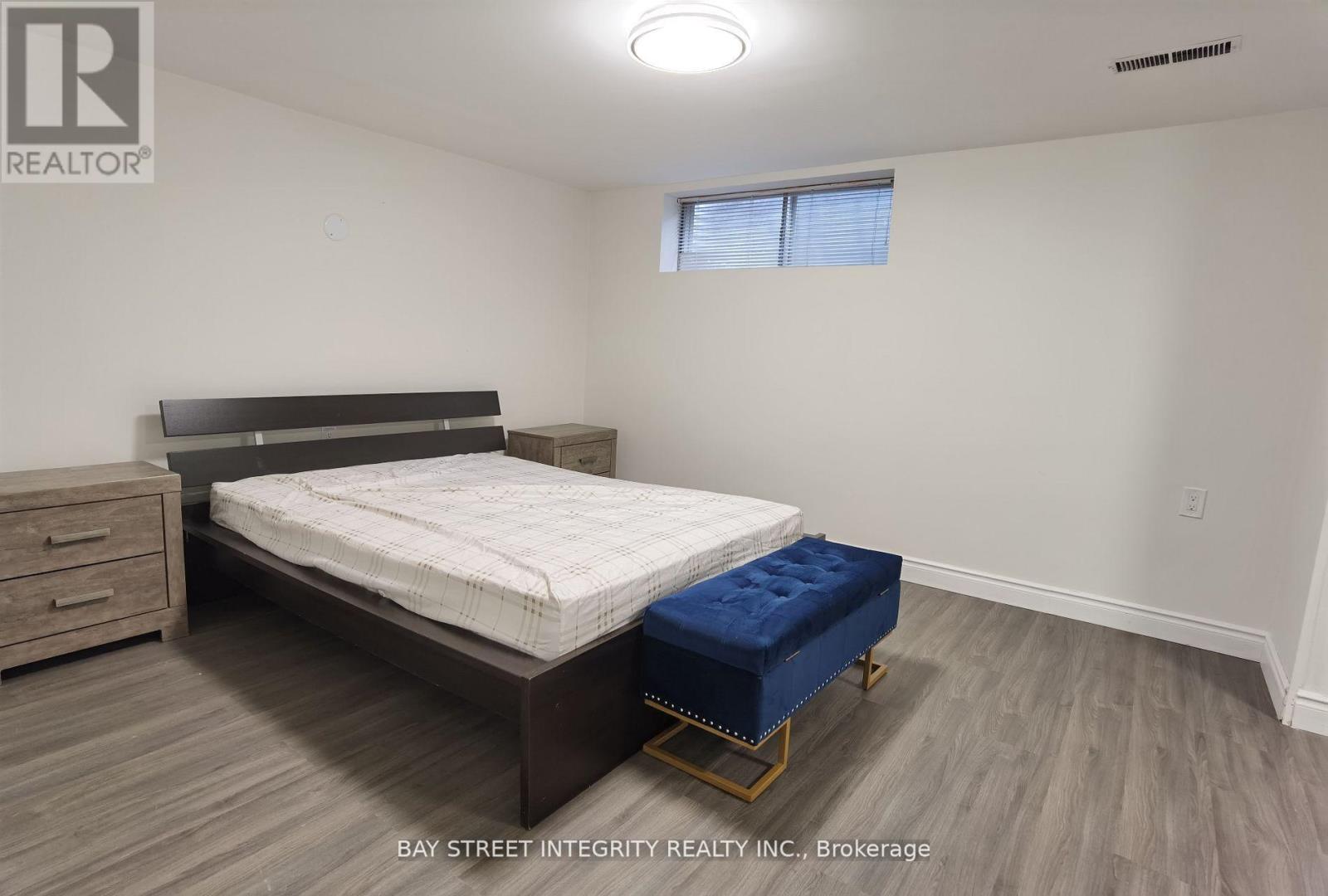 108 Bowhill Crescent, Toronto, Ontario  M2J 3S2 - Photo 24 - C12310056