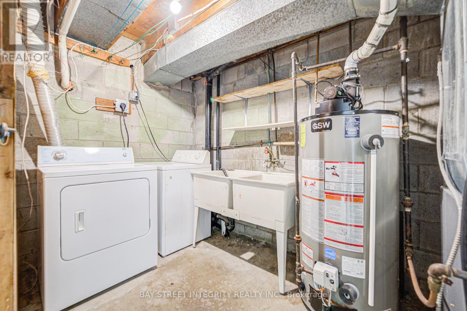 108 Bowhill Crescent, Toronto, Ontario  M2J 3S2 - Photo 29 - C12310056