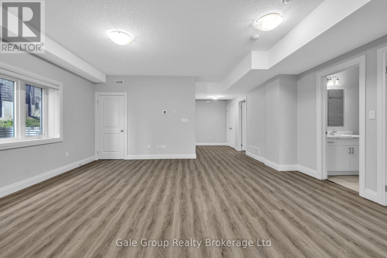 538 Fairway Road, Woodstock, Ontario  N4T 0E1 - Photo 33 - X12417785