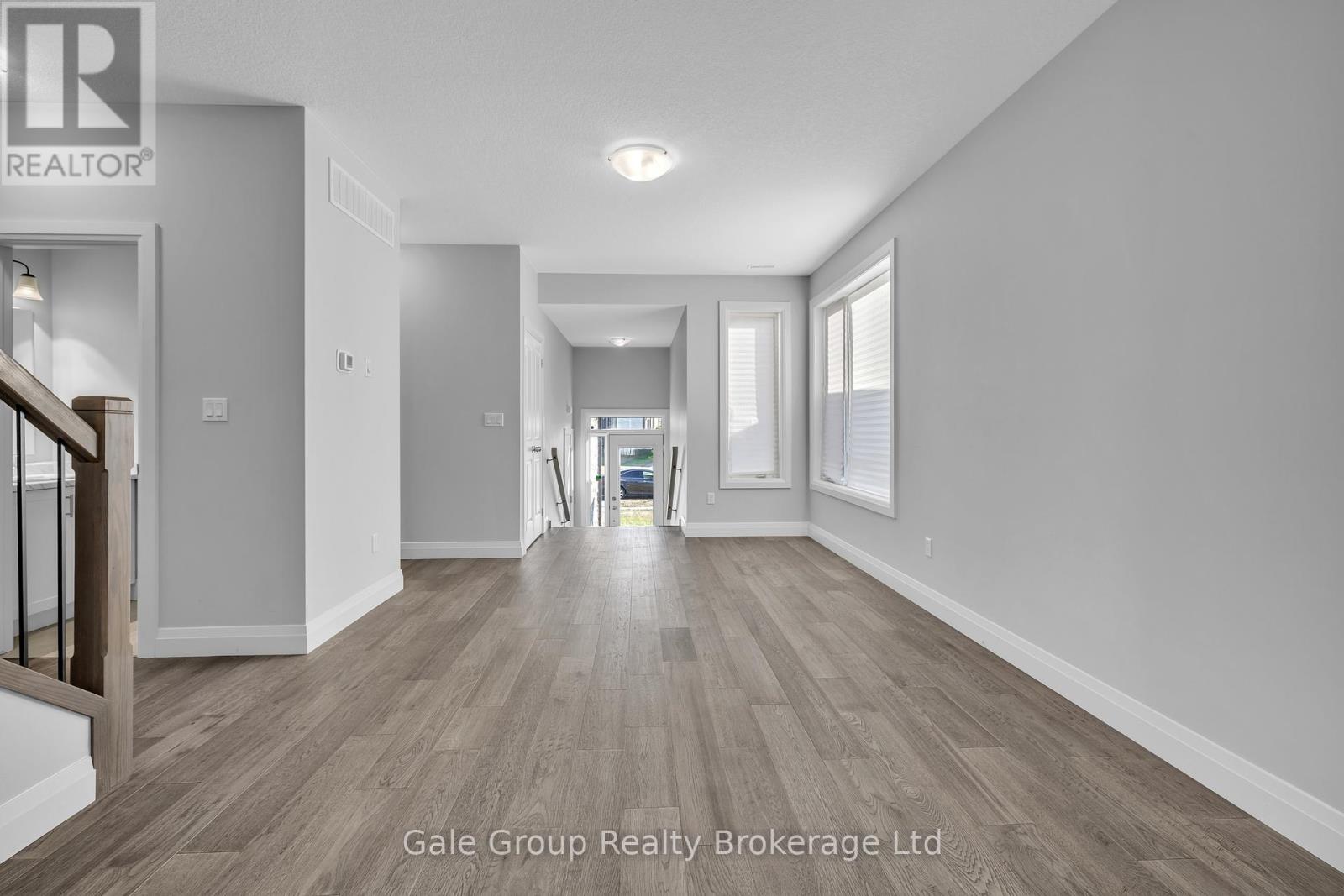 538 Fairway Road, Woodstock, Ontario  N4T 0E1 - Photo 4 - X12417785