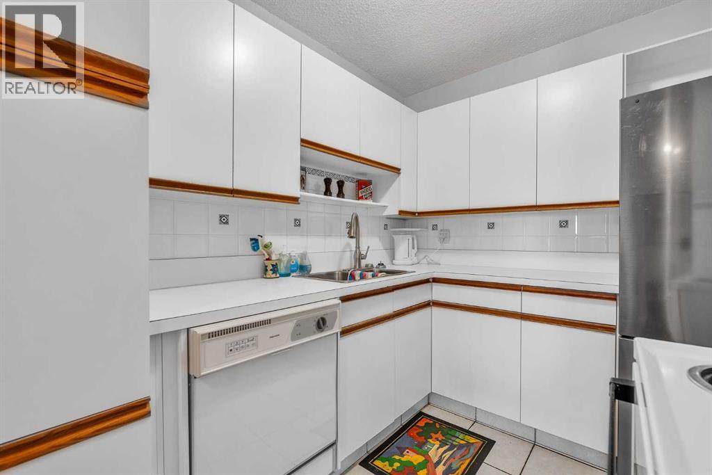 102, 516 Cedar Crescent Sw, Calgary, Alberta  T3C 2Y8 - Photo 6 - A2256168
