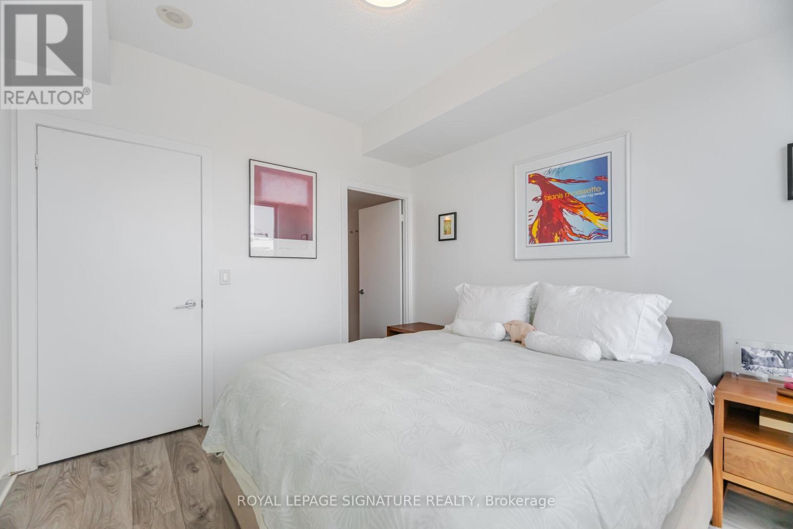 1405 - 438 King Street W, Toronto, Ontario  M5V 3T9 - Photo 15 - C12417798