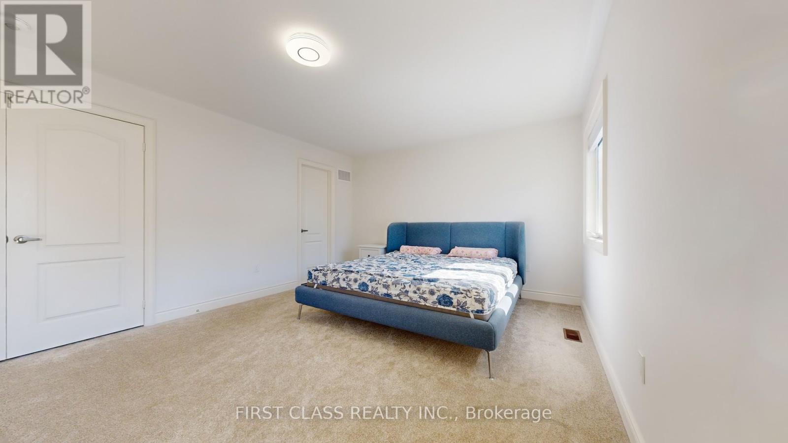 127 Fallharvest Way, Whitchurch-Stouffville, Ontario  L4A 0R8 - Photo 22 - N12417788