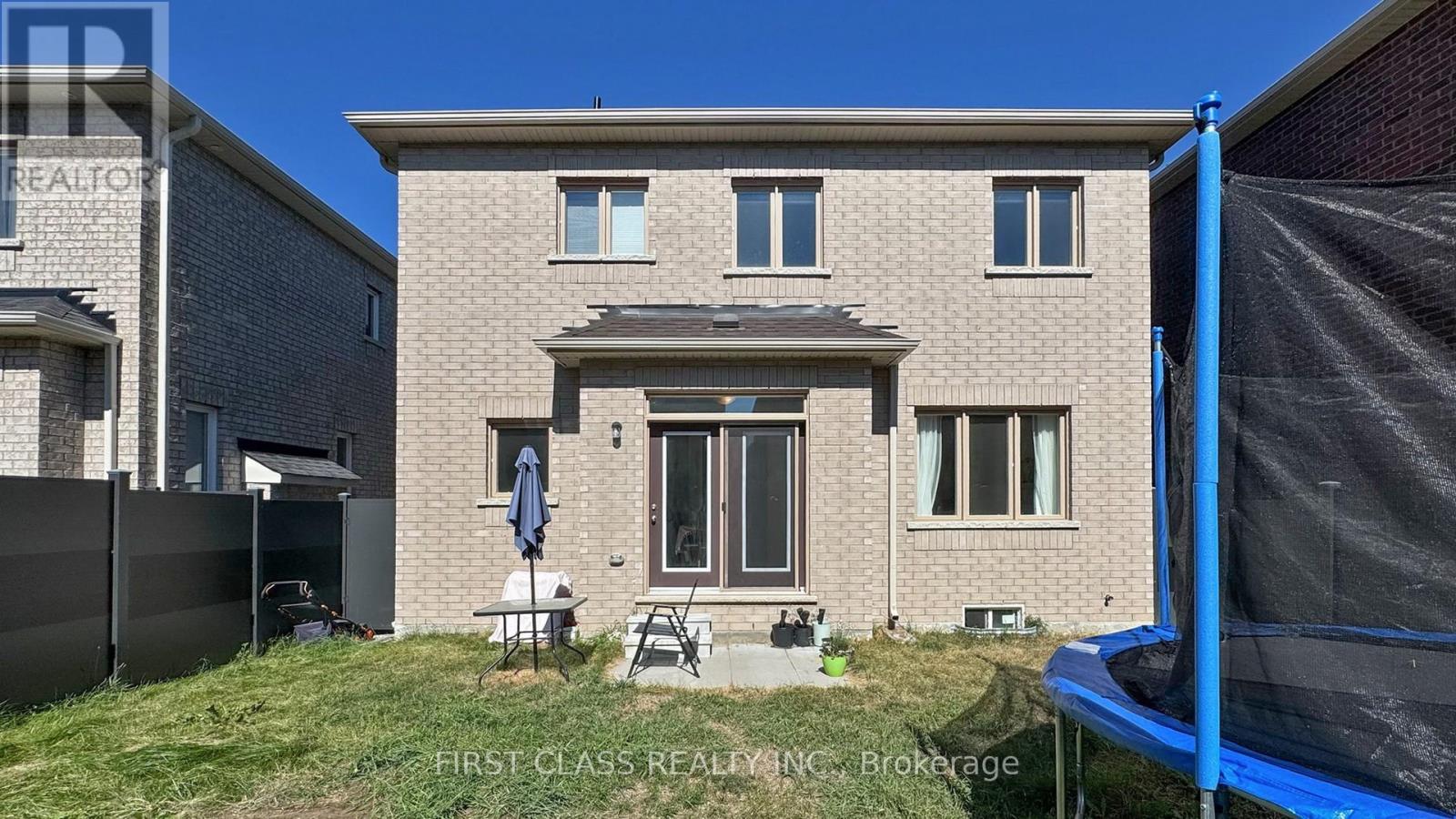 127 Fallharvest Way, Whitchurch-Stouffville, Ontario  L4A 0R8 - Photo 40 - N12417788