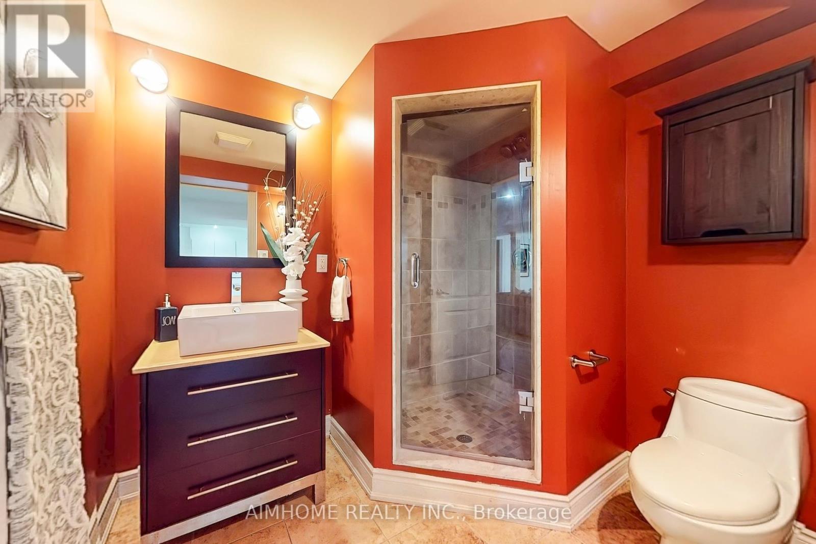 812 Foxcroft Boulevard, Newmarket, Ontario  L3X 1M8 - Photo 46 - N12417790