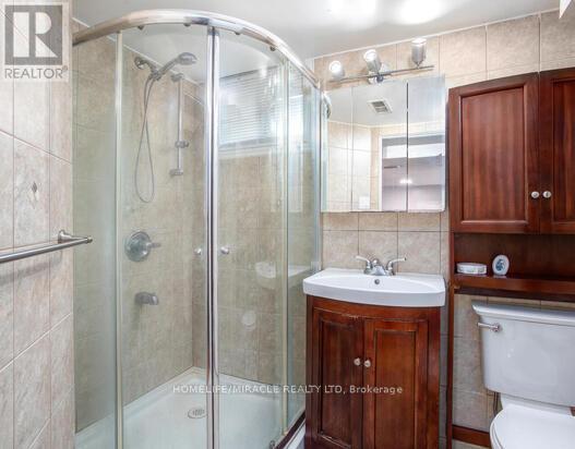 70 Elm Ridge Drive, Kitchener, Ontario  N2N 1H6 - Photo 21 - X12417786