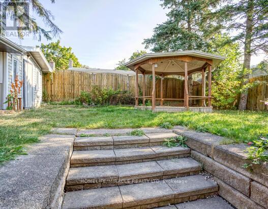 70 Elm Ridge Drive, Kitchener, Ontario  N2N 1H6 - Photo 25 - X12417786