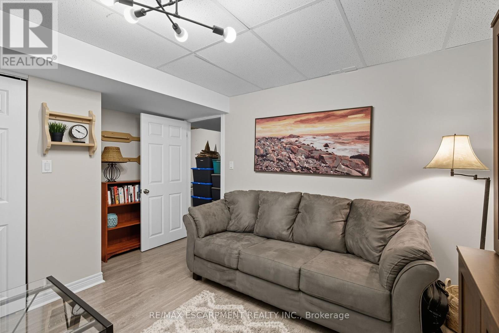 4 Blackburn Court, Haldimand, Ontario  N3W 2N9 - Photo 31 - X12417793
