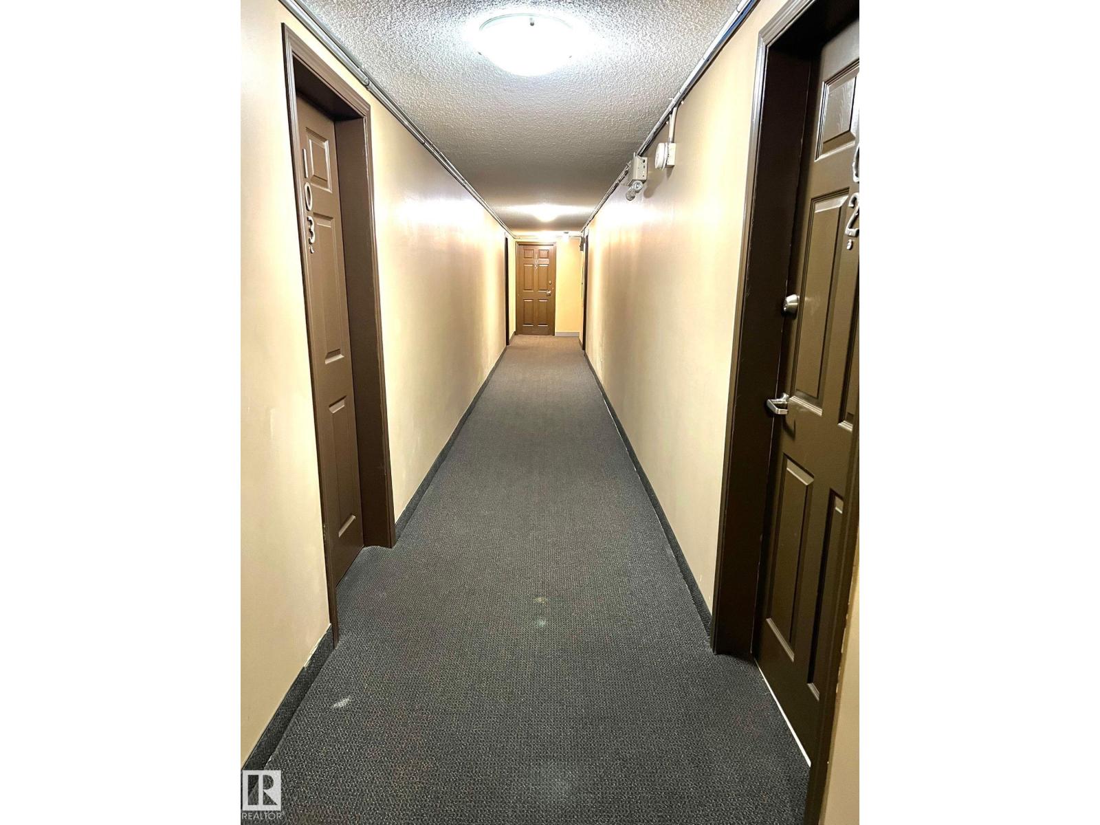 10145 113 St Nw, Edmonton, Alberta  T5K 1P1 - Photo 3 - E4458852