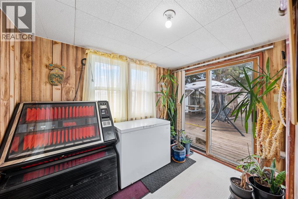 207 5 Avenue Se, Manning, Alberta  T0H 2M0 - Photo 4 - A2127353