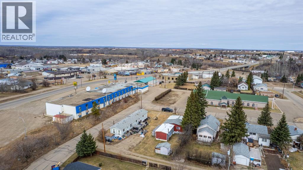 207 5 Avenue Se, Manning, Alberta  T0H 2M0 - Photo 44 - A2127353