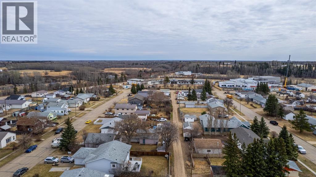 207 5 Avenue Se, Manning, Alberta  T0H 2M0 - Photo 40 - A2127353