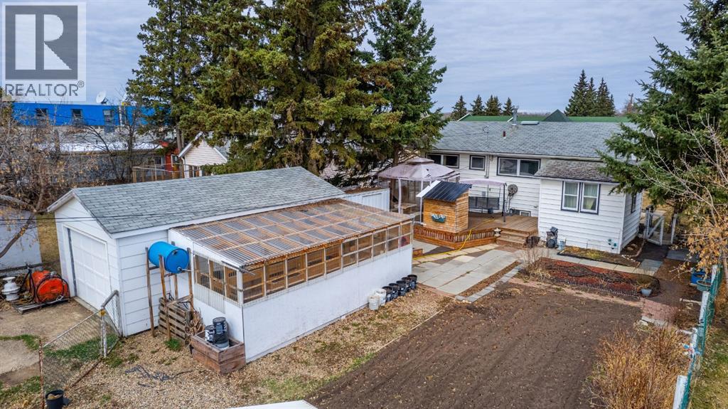 207 5 Avenue Se, Manning, Alberta  T0H 2M0 - Photo 36 - A2127353