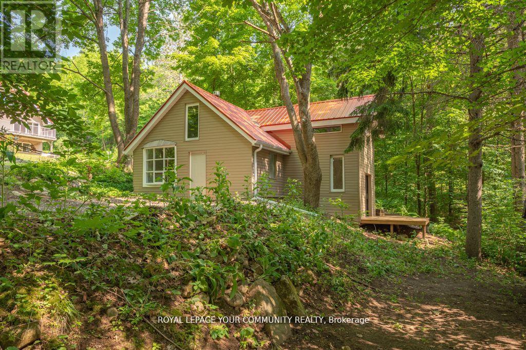9297 Highway 118 E, Minden Hills, Ontario  K0M 1J2 - Photo 5 - X12417807