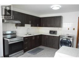 MAIN - 137 MARKHAM STREET, Toronto, Ontario