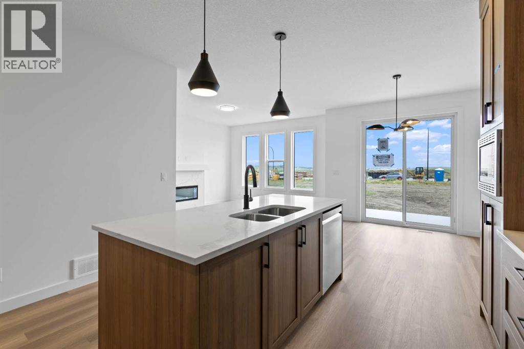 1313 South Point Parade Sw, Airdrie, Alberta  T4B 5P3 - Photo 14 - A2207007