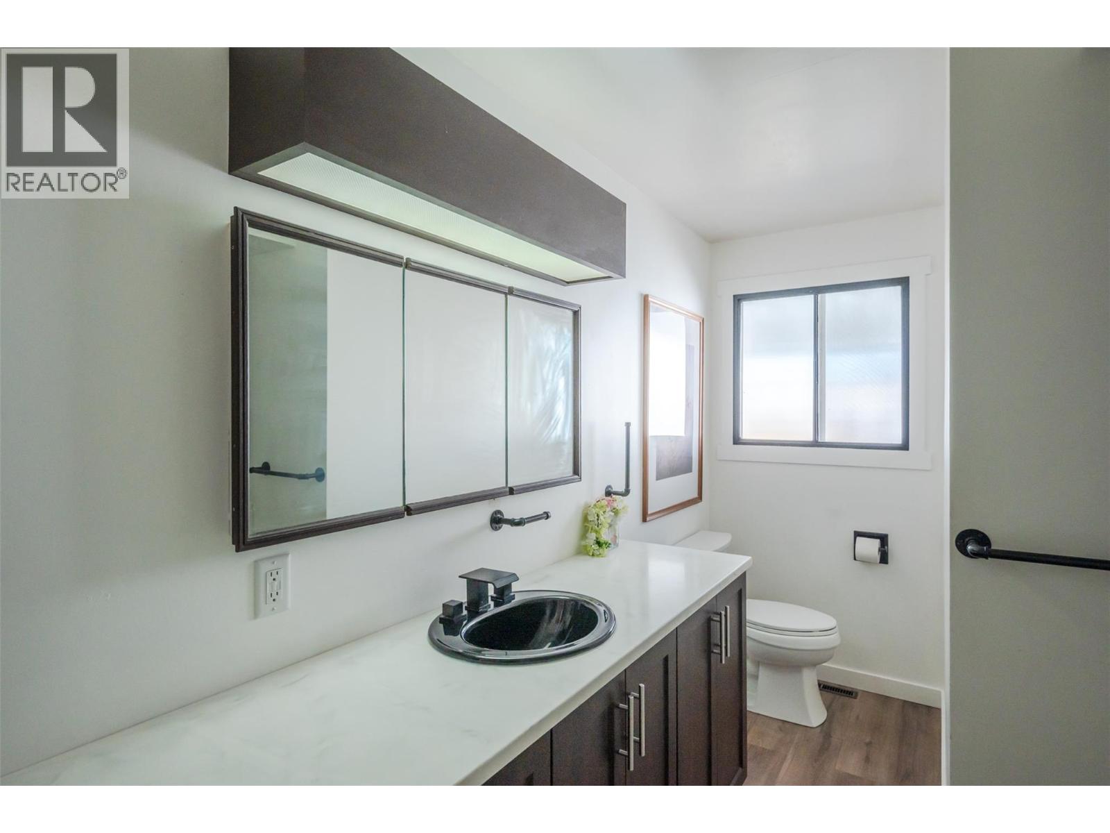 Photo 16 at 205 Manor Park Ave. Avenue, Main North, Penticton Photo 16 at 205 Manor Park Ave. Avenue, Main North, Penticton