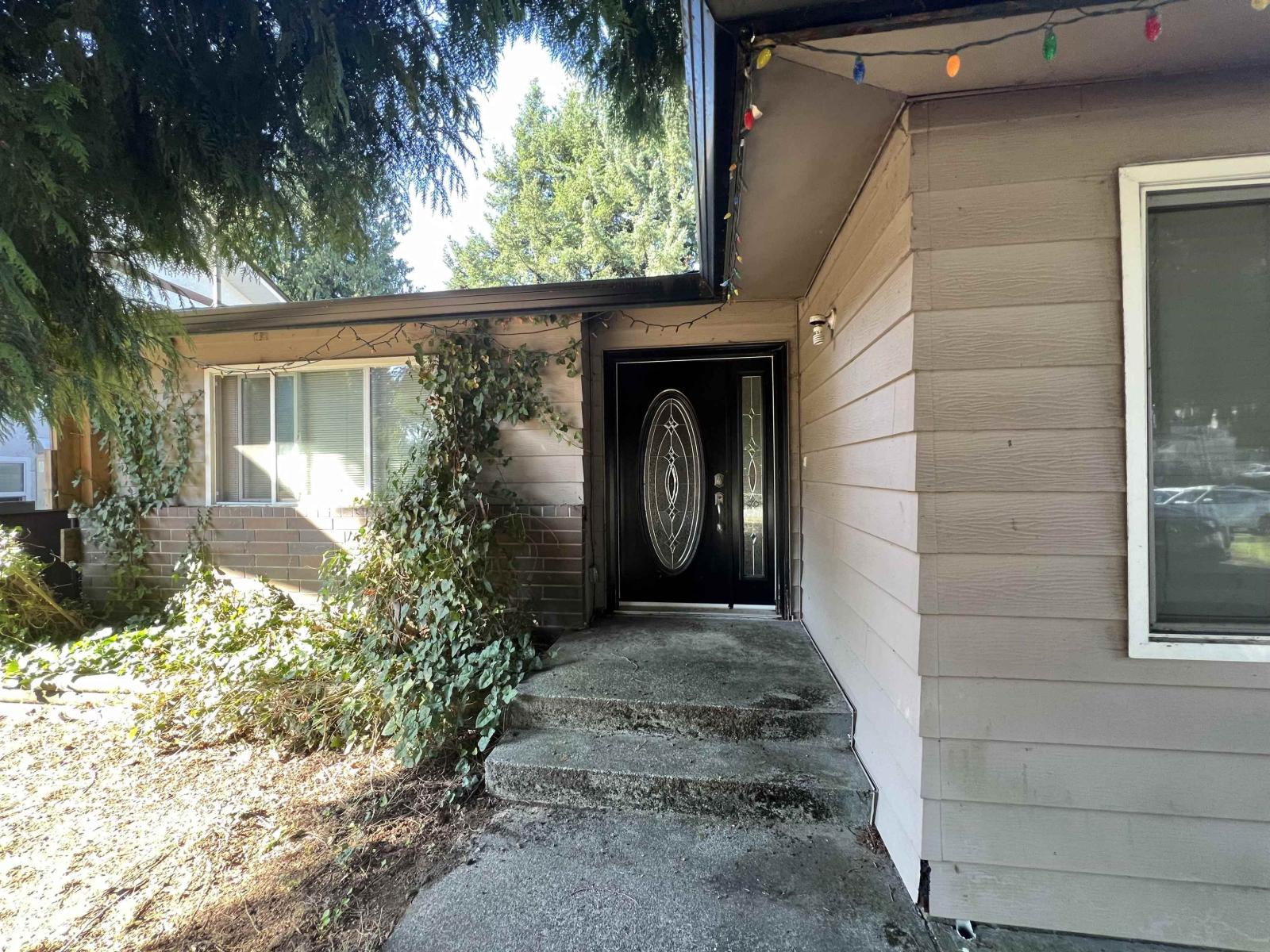 1905 Lynn Avenue, Abbotsford, British Columbia  V2S 1C7 - Photo 2 - R3050054